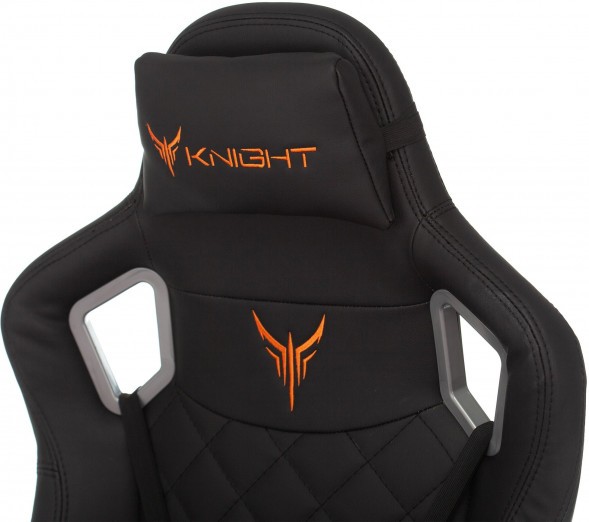 Кресло игровое Knight Titan