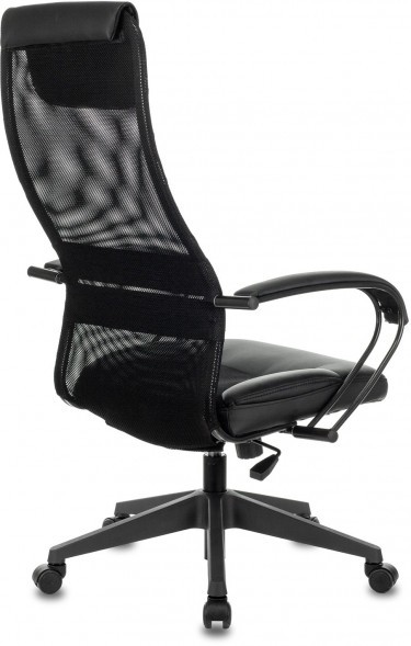 Кресло руководителя Бюрократ CH-608/BLACK